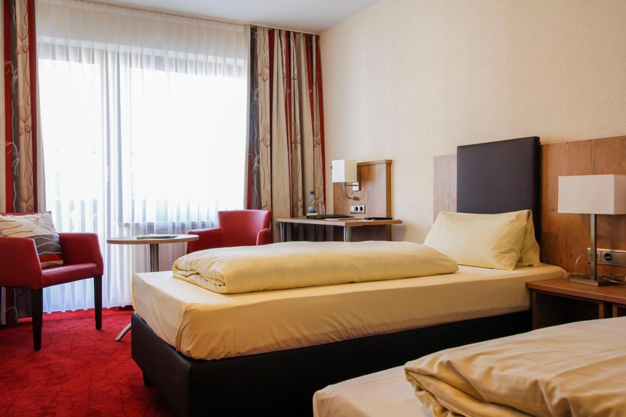 Landhotel Goldener Stern Trautskirchen Zewnętrze zdjęcie